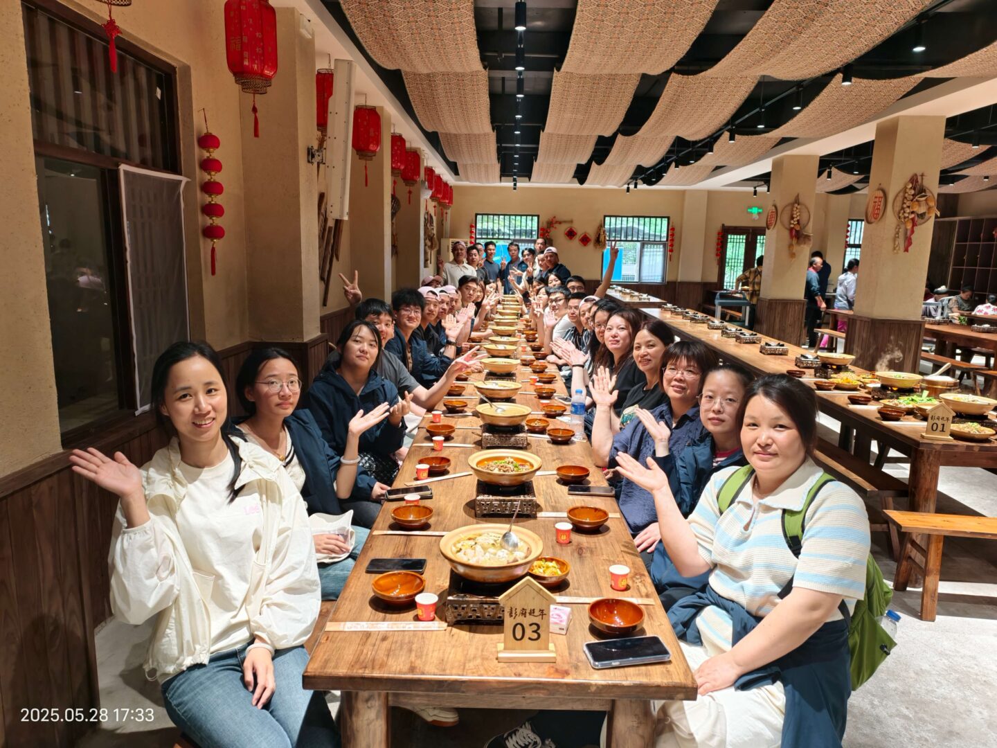 Hiplastics Team Outing In HuNan插图