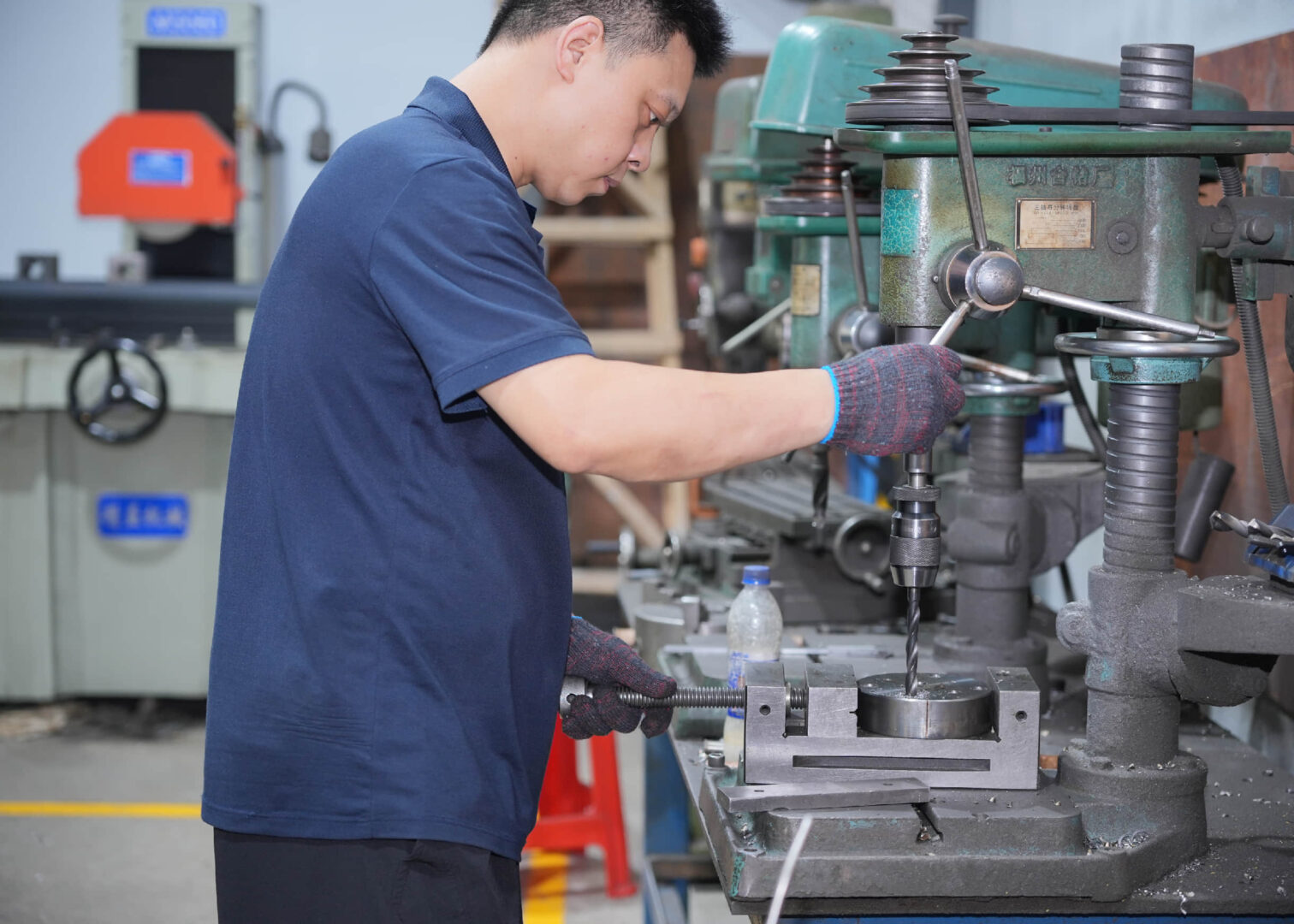 Molds Cleaning And Maintenance 1